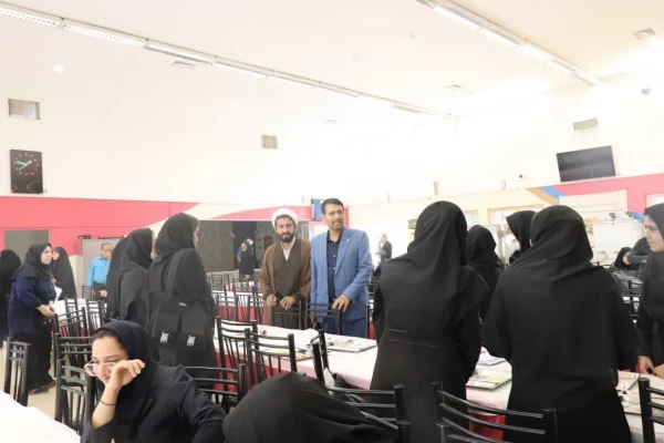 بازدید معاون فرهنگی تربیتی دانشگاه فرهنگیان از پردیس فاطمه الزهرا  (س) اصفهان 6