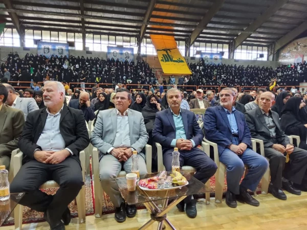 حضور رئیس دانشگاه فرهنگیان و تیم استانی همراه در کنگره شهدای دانشگاهی اصفهان 4