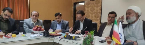 نشست سرپرستان سراهای دانشجویی دانشگاه با علی اکبر کجباف و هیات همراه 3