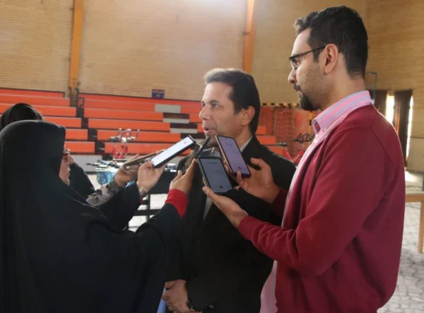 دومین رویداد رسانه استادان دانشگاه فرهنگیان در اصفهان آغاز شد  
 4