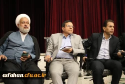 نشست صمیمی مسئولین دانشگاه با دانشجویان در پردیس شهید باهنر اصفهان  6