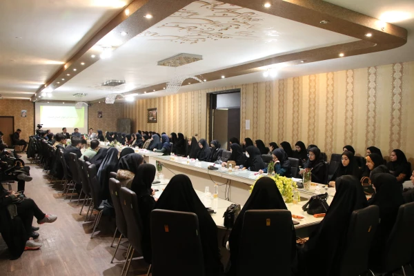 اولین نشست گروه مجریان جوان استان اصفهان 6