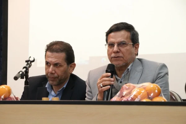 برگزاری سلسه نشست های پرسش و پاسخ در پردیس ها و مراکز دانشگاه فرهنگیان استان اصفهان 8