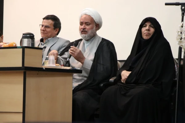 برگزاری سلسه نشست های پرسش و پاسخ در پردیس ها و مراکز دانشگاه فرهنگیان استان اصفهان 10