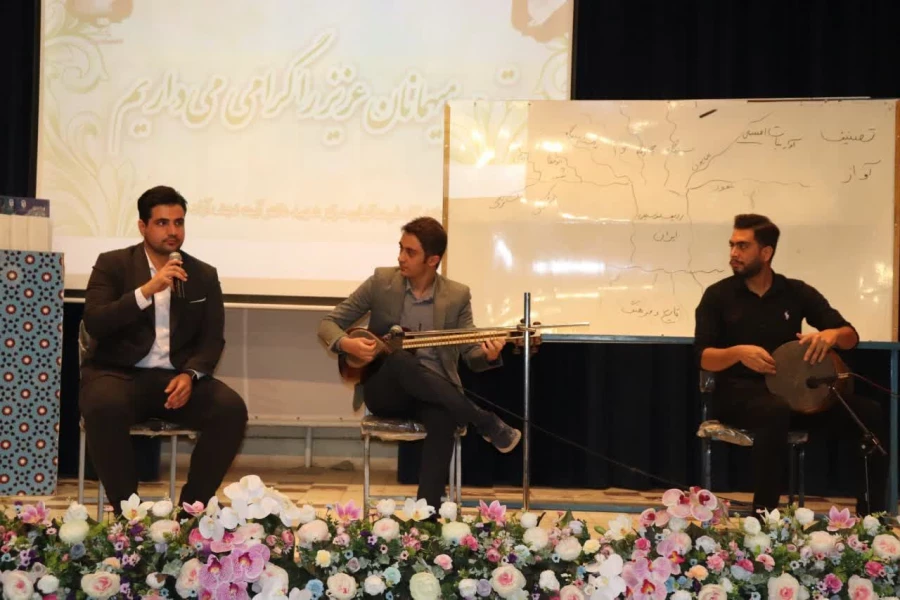 مراسم گرامی داشت روز دانشجو در مرکز شهید آیت نجف آباد 4