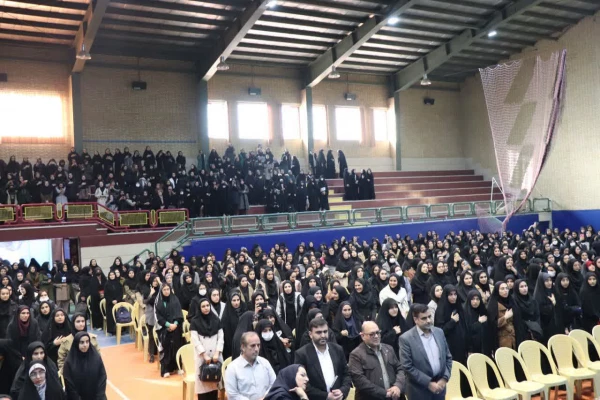 جشن بزرگداشت روز دانشجو در پردیس فاطمه الزهرا (س) 5