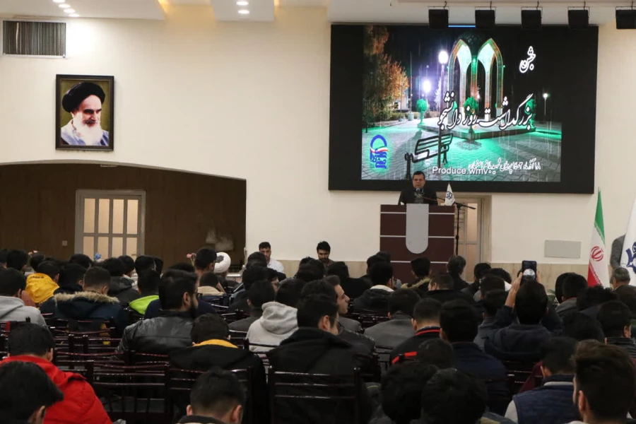 مراسم گرامیداشت روز دانشجو در پردیس شهید باهنر 2