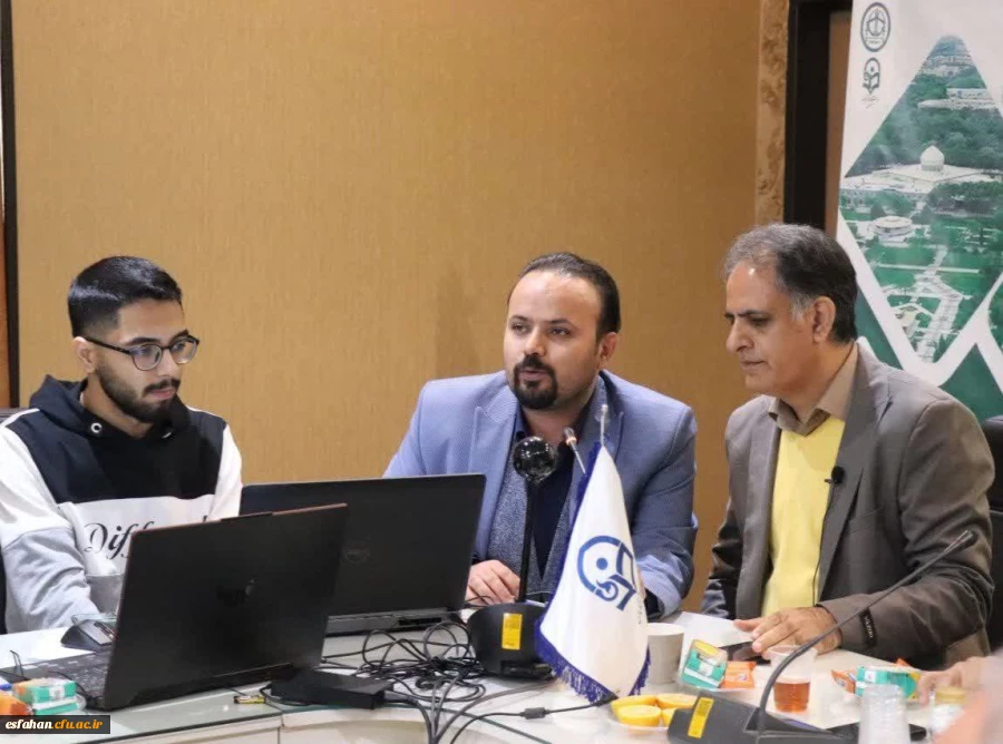 اولین پیش نشست مدرسه جامع توسعه صلاحیت های حرفه ای تدریس به میزبانی دانشگاه فرهنگیان استان اصفهان   2