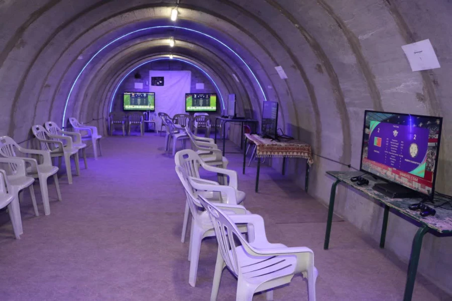 افتتاحیه اتاق تندرسی و مرکز بازی های رایانه ای در پردیس شهید باهنر اصفهان 10