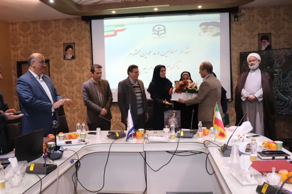 مراسم تکریم و معارفه سرپرست پردیس فاطمه الزهرا(س) 3