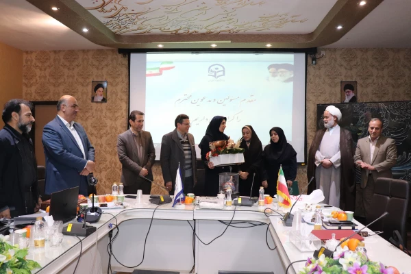 مراسم تکریم و معارفه سرپرست پردیس فاطمه الزهرا(س) 5