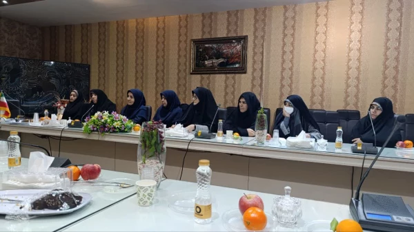 پیش نشست مسئولین دانشگاه فرهنگیان اصفهان با معاونین فرهنگی اجتماعی اداره کل نیروی انتظامی استان اصفهان 3