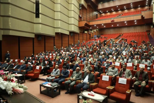 تقدیر از مقام آوران پژوهشی در سیزدهمین جشنواره ملی پژوهش و فناوری دانشگاه فرهنگیان  2