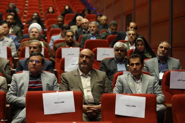 تقدیر از مقام آوران پژوهشی در سیزدهمین جشنواره ملی پژوهش و فناوری دانشگاه فرهنگیان  4