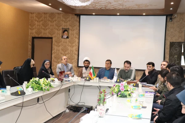 برگزاری مراسم تکریم و معارفه مسئول بسیج دانشجوی پردیس فاطمه الزهرا(س) 3