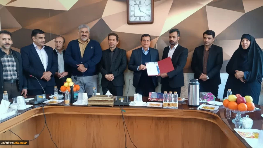 مراسم تکریم و معارفه معاون مرکز شهید رجایی اصفهان 2