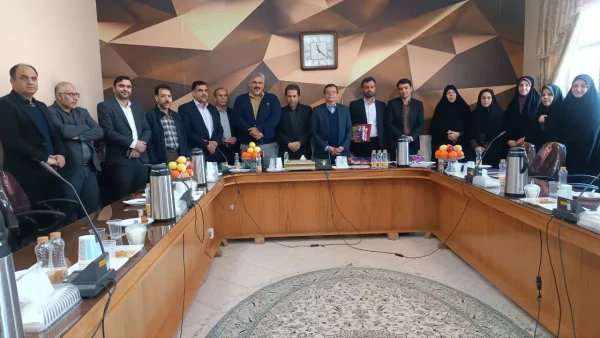 مراسم تکریم و معارفه معاون مرکز شهید رجایی اصفهان 7