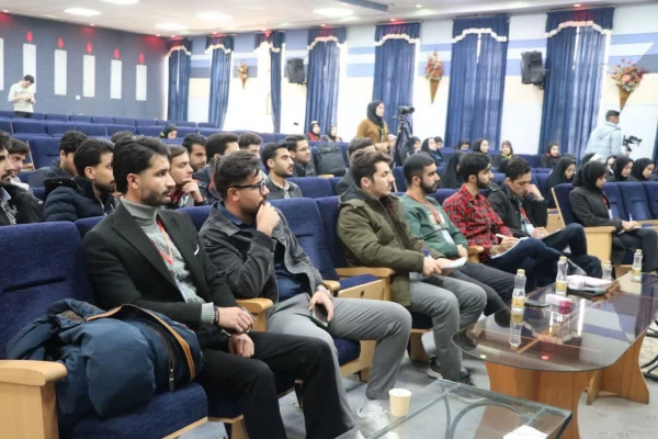 گزارش تصویری از اولین دوره توانمند سازی دبیران کانون های گردشگری و دومین دوره یاریگر به میزبانی دانشگاه فرهنگیان استان اصفهان 6