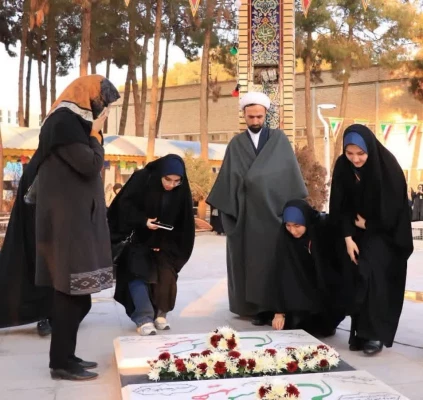 تجدید پیمان مسئولین و دانشجویان دانشگاه فرهنگیان با شهدا در حاشیه برگزاری جشنواره رویش، رسش، حرکت به میزبانی شهر شهیدان نام آور 4