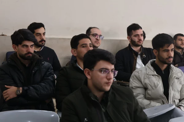 برگزاری کارگاه های آموزشی
جشنواره رویش، رسش، حرکت
 15