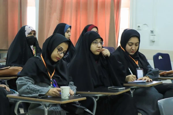 برگزاری نهمین دوره از جشنواره های اجتماعی دانشگاه فرهنگیان در شهر اصفهان 6