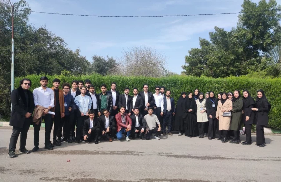 در رقابت های ملی جشنواره سرود و هنرهای نمایشی دانشگاه های فرهنگیان سراسر کشور به میزبانی شهرستان دزفول 3