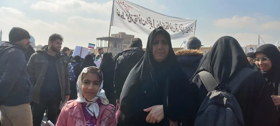 حضور پرشور جامعه دانشگاه فرهنگیان استان اصفهان در راهپیمایی چهل و ششمین سالگرد پیروزی انقلاب اسلامی 30