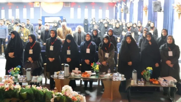 گزارش تصویری از آغاز چهارمین همایش آموزش علوم تجربی در اصفهان  4