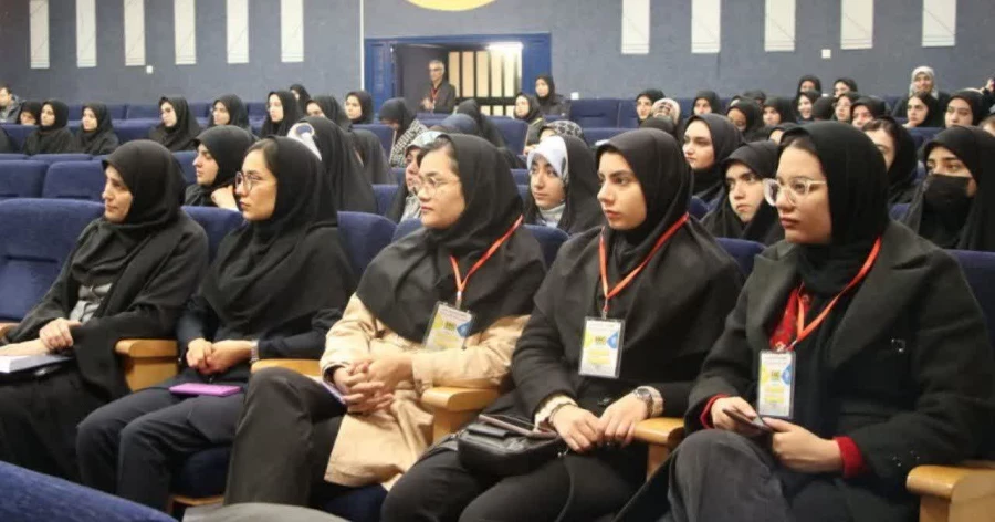 گزارش تصویری از آغاز چهارمین همایش آموزش علوم تجربی در اصفهان  6