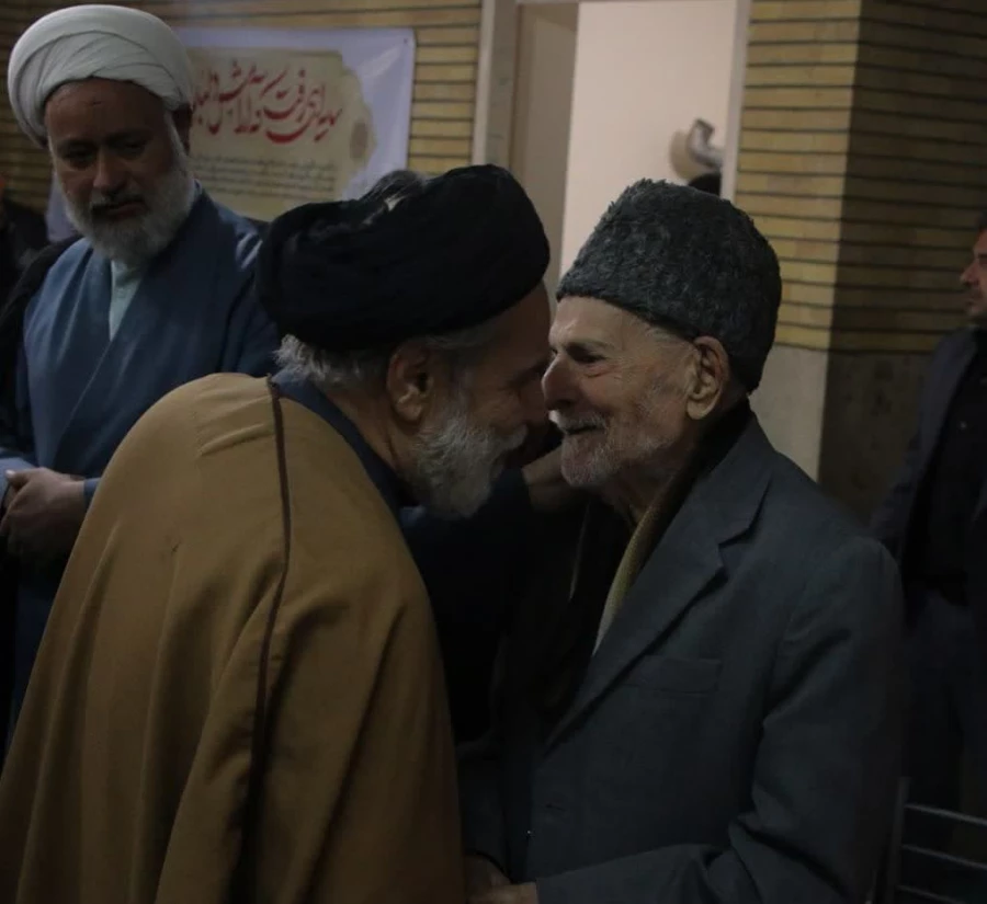 گزارش تصویری از برگزاری مراسم ترحیم دکتر علی اکبر کجباف، ریاست دانشگاه فرهنگیان استان اصفهان در مسجد الاأنبیا دانشگاه فرهنگیان پردیس شهید باهنر
 4