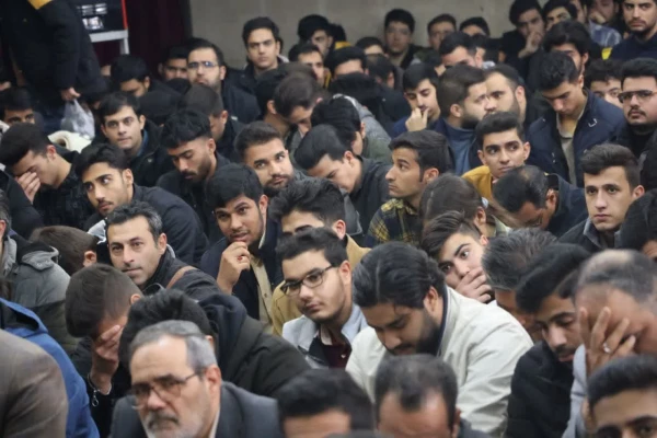 گزارش تصویری از برگزاری مراسم ترحیم دکتر علی اکبر کجباف، ریاست دانشگاه فرهنگیان استان اصفهان در مسجد الاأنبیا دانشگاه فرهنگیان پردیس شهید باهنر
 9