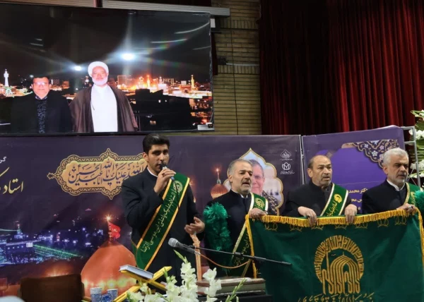 حضور پرچم متبرک حرم شاه خراسان در مراسم ترحیم خادم ضامن آهو 5