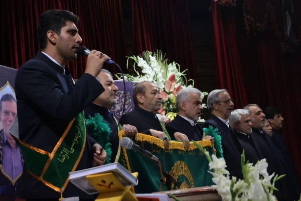 حضور پرچم متبرک حرم شاه خراسان در مراسم ترحیم خادم ضامن آهو 6