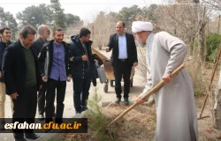کاشت نهال در دانشگاه فرهنگیان پردیس شهید باهنر اصفهان به مناسبت روز درختکاری  2