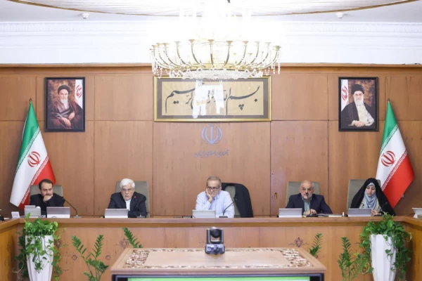 در جلسه  هیات دولت به ریاست دکتر پزشکیان که پنج شنبه ۲۳ اسفند ماه برگزار شد،  هیات دولت با افزایش تعداد پست های دانشگاه فرهنگیان موافقت کرد. 2