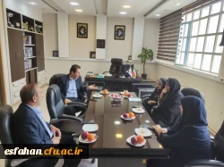 دیدار صمیمانه و چهره به چهره ی سرپرست دانشگاه فرهنگیان استان اصفهان با مسئولین پردیس ها، مراکز، مدیران گروه و کارکنان مدیریت استان 2