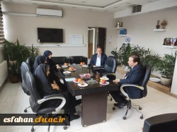 دیدار صمیمانه و چهره به چهره ی سرپرست دانشگاه فرهنگیان استان اصفهان با مسئولین پردیس ها، مراکز، مدیران گروه و کارکنان مدیریت استان 3