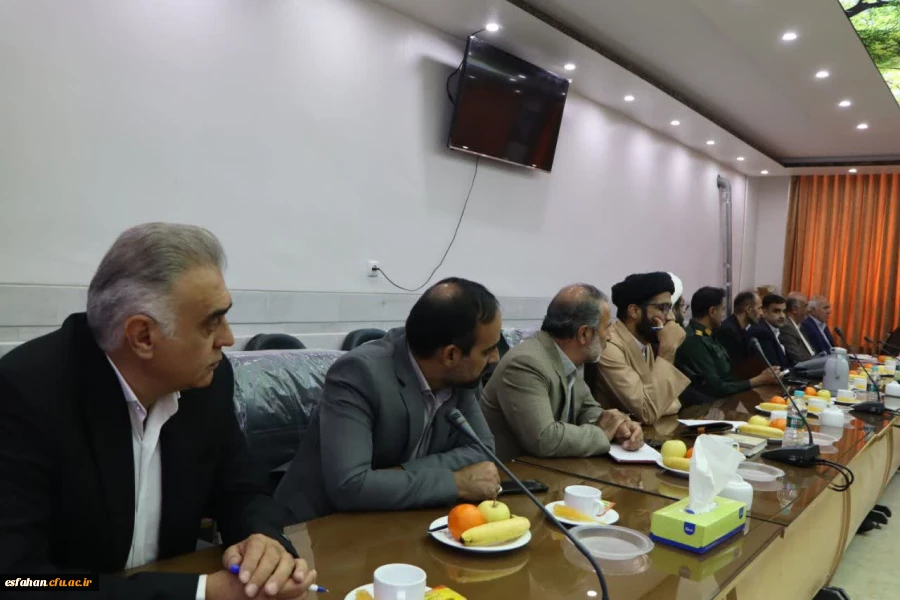 نقش  و اهمیت و جایگاه معلمان در اصلاح جامعه توسط رئیس نهاد مقام معظم رهبری در دانشگاه فرهنگیان استان اصفهان  6