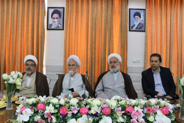 نقش  و اهمیت و جایگاه معلمان در اصلاح جامعه توسط رئیس نهاد مقام معظم رهبری در دانشگاه فرهنگیان استان اصفهان  2