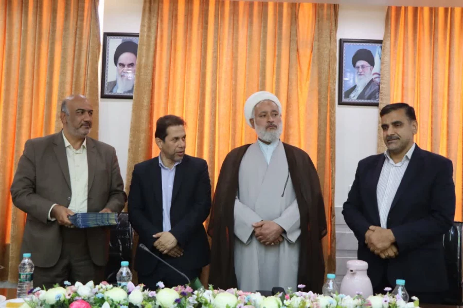 نقش  و اهمیت و جایگاه معلمان در اصلاح جامعه توسط رئیس نهاد مقام معظم رهبری در دانشگاه فرهنگیان استان اصفهان  6