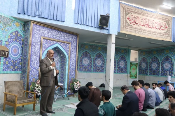 نقش  و اهمیت و جایگاه معلمان در اصلاح جامعه توسط رئیس نهاد مقام معظم رهبری در دانشگاه فرهنگیان استان اصفهان  10