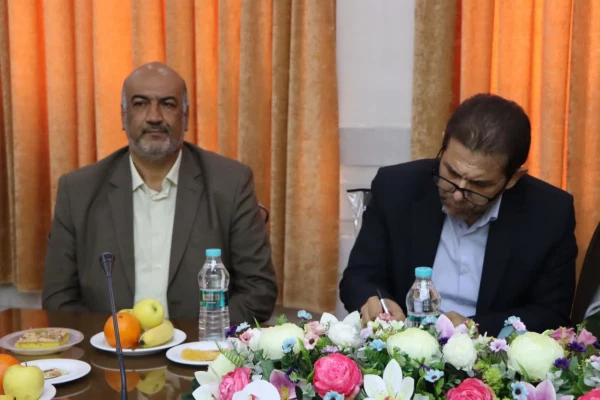 تقدیر و انتخاب مرکز شهید آیت نجف آباد به عنوان مرکز نمونه دانشگاه فرهنگیان در کشور 3