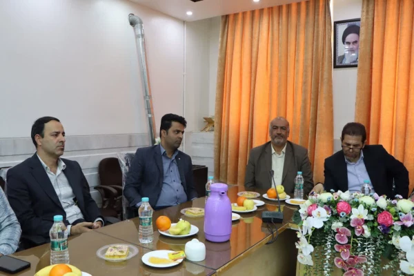 تقدیر و انتخاب مرکز شهید آیت نجف آباد به عنوان مرکز نمونه دانشگاه فرهنگیان در کشور 4