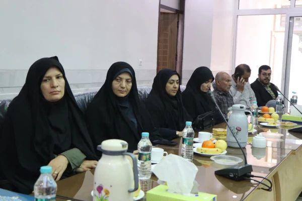 تقدیر و انتخاب مرکز شهید آیت نجف آباد به عنوان مرکز نمونه دانشگاه فرهنگیان در کشور 7