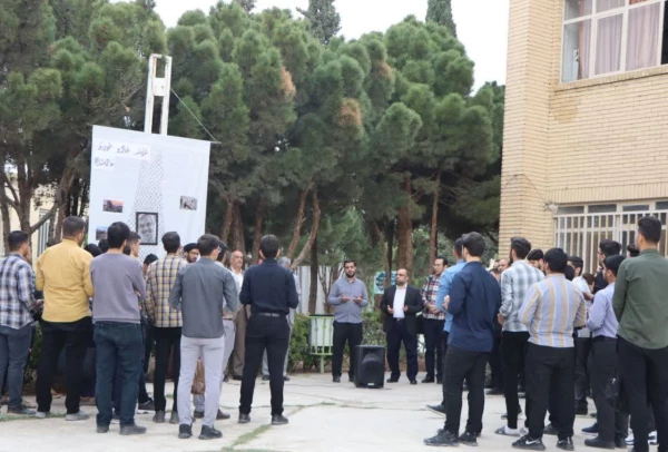 راهپیمایی دانشجو معلمان، کارکنان و اساتید دانشگاه فرهنگیان مرکز شهید آیت نجف آباد اصفهان در محکومیت جنایات رژیم اشغالگر قدس در غزه  2