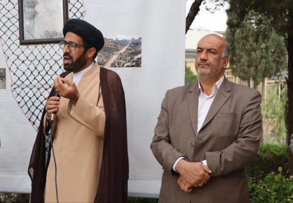 راهپیمایی دانشجو معلمان، کارکنان و اساتید دانشگاه فرهنگیان مرکز شهید آیت نجف آباد اصفهان در محکومیت جنایات رژیم اشغالگر قدس در غزه  5