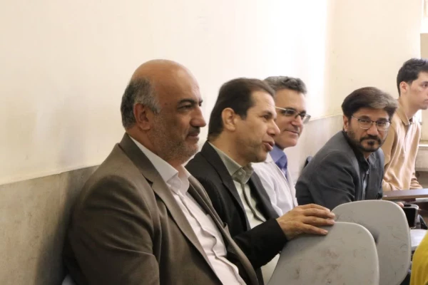 بازدید میدانی سرپرست دانشگاه فرهنگیان استان اصفهان از شروع جشنواره الگوهای برتر تدریس  4