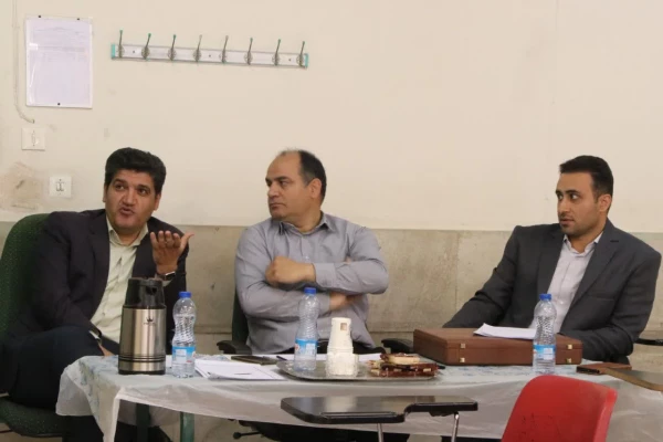 بازدید میدانی سرپرست دانشگاه فرهنگیان استان اصفهان از شروع جشنواره الگوهای برتر تدریس  10