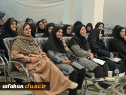 مراسم افتتاحیه دوازدهمین جشنواره تدریس دانشجو معلمان دختر رشته آموزش ابتدایی به میزبانی مرکز امام خمینی(ره) کاشان 7
