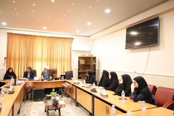 بازدید و مراسم تقدیر از دبیران هیئت دانشجویی مرکز امام خمینی(ره) کاشان 4